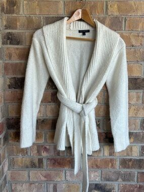Banana Republic Wool Blend cream knit belted cardigan size Small